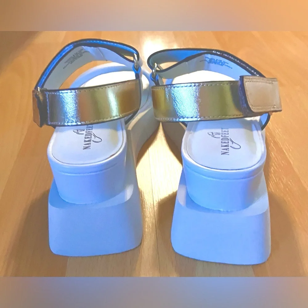 Naked Feet White Platform Wedge Sandals with Gold Metallic Strap: Size 8.5